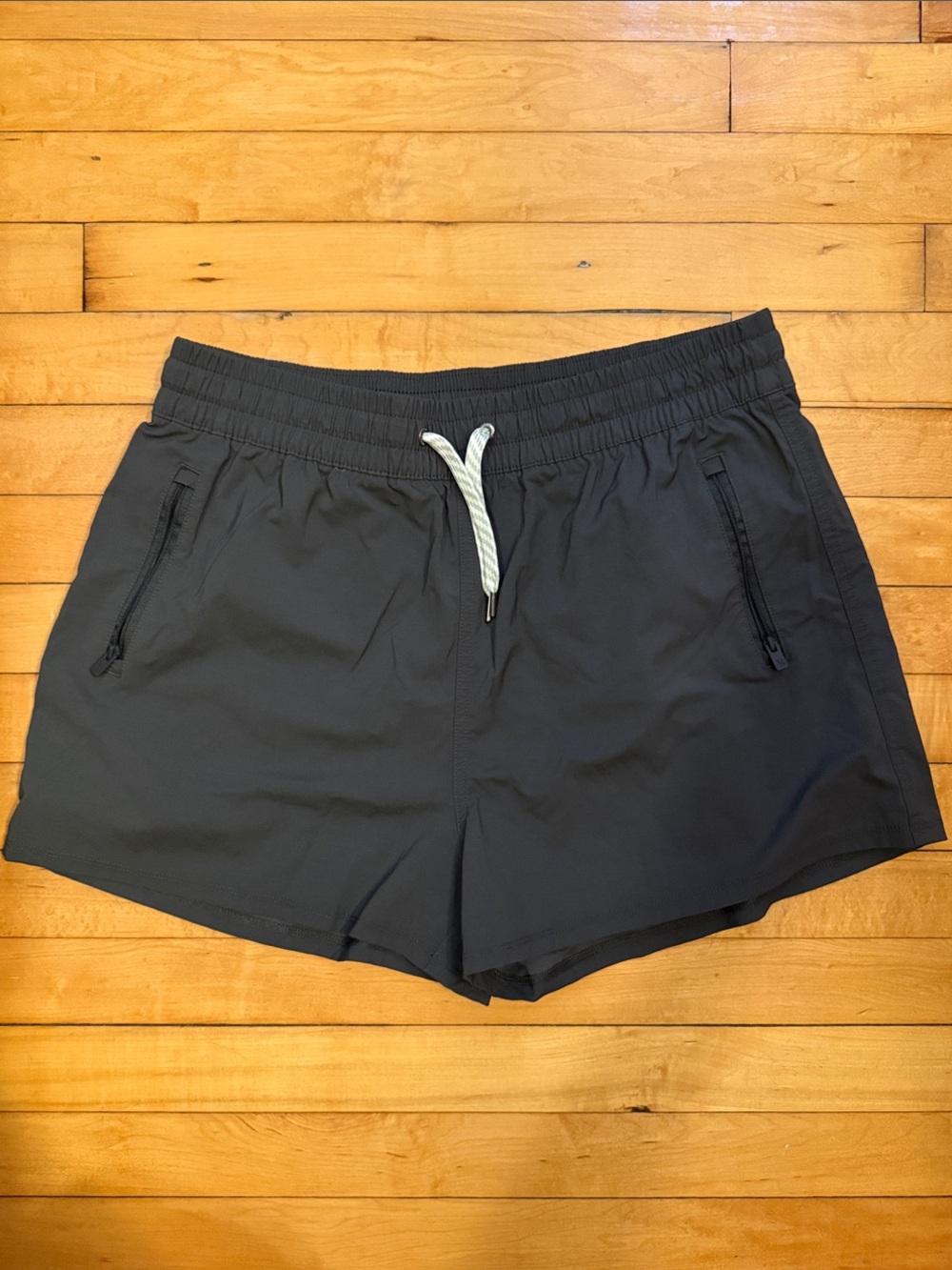 Vuori Gray Women’s Drawstring Shorts